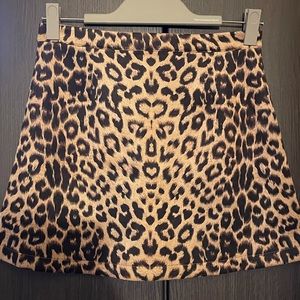 NEW printed skirt